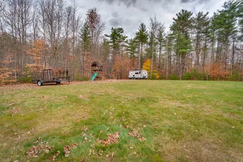 35 Chamberlin Way New Durham NH 03855