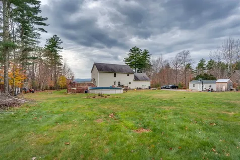 35 Chamberlin Way New Durham NH 03855