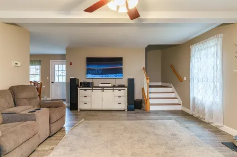 35 Chamberlin Way New Durham NH 03855