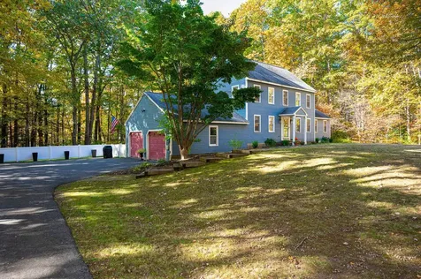 37 Geisser Lane Hampstead NH 03841