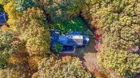 37 Geisser Lane Hampstead NH 03841