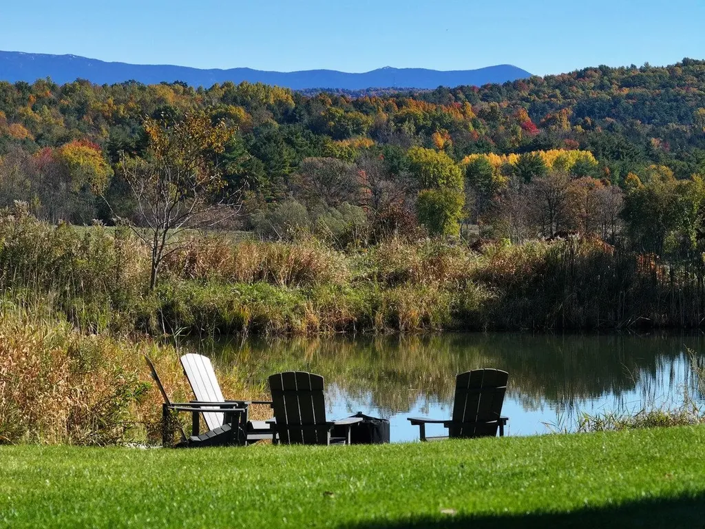 5 Elcy Lane Charlotte VT 05445