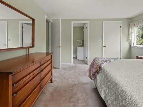 67 Case Parkway Burlington VT 05401