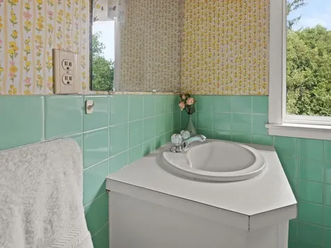 67 Case Parkway Burlington VT 05401