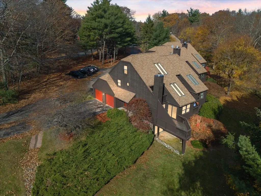 47 Stacey Circle Windham NH 03087