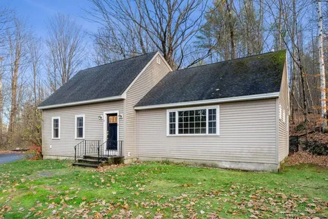 77 Bow Center Road Bow NH 03304