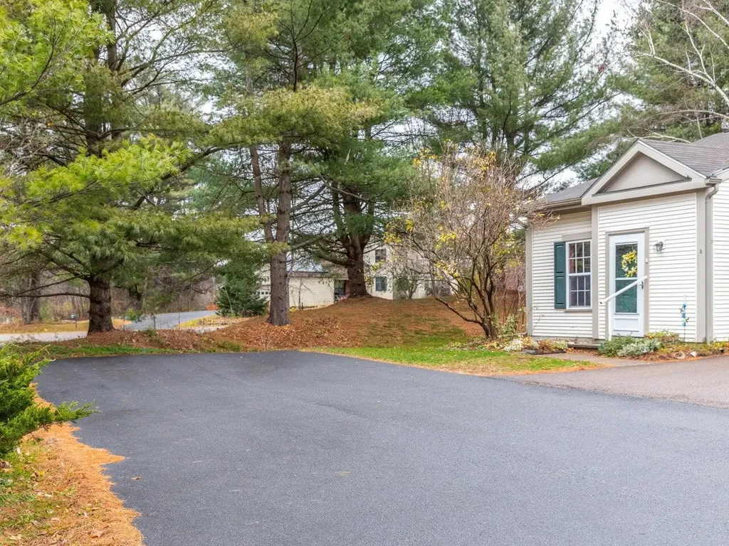 66 Starbird Road Jericho VT 05465