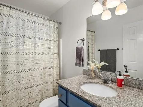 84 The Commons Moretown VT 05660