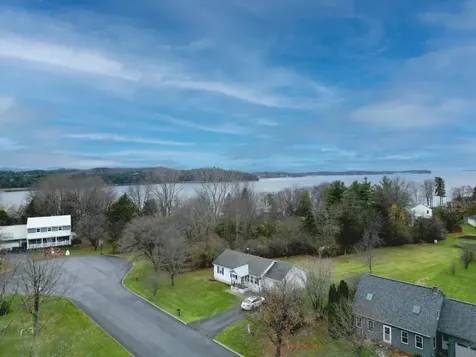 23 Bayview Lane Shelburne VT 05482