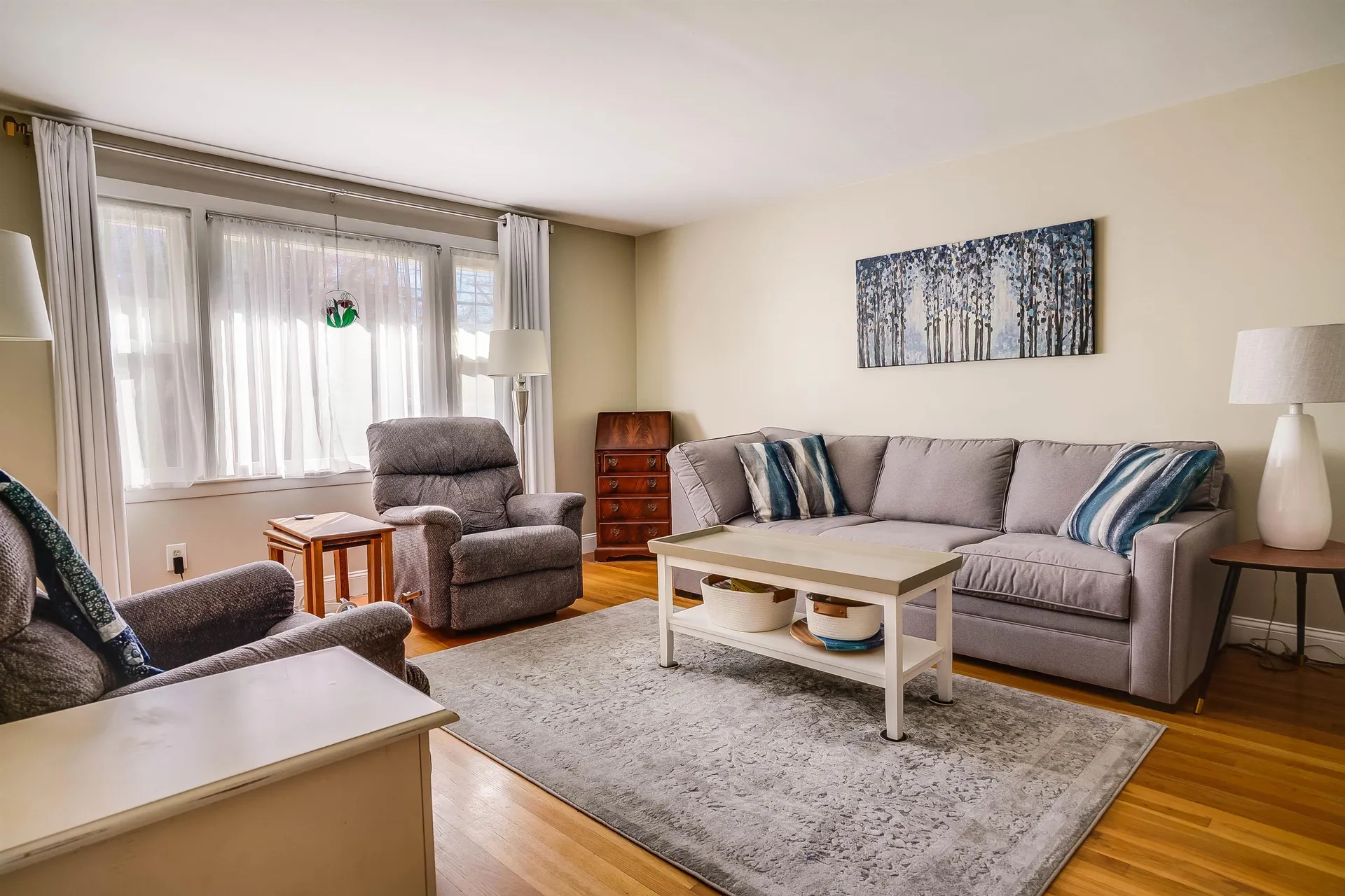 11 Winnhaven Drive Hudson NH 03051
