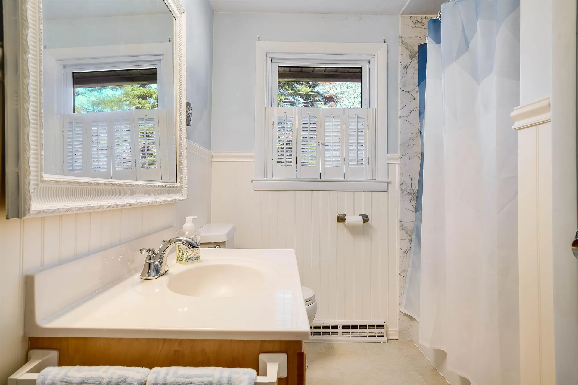 11 Winnhaven Drive Hudson NH 03051