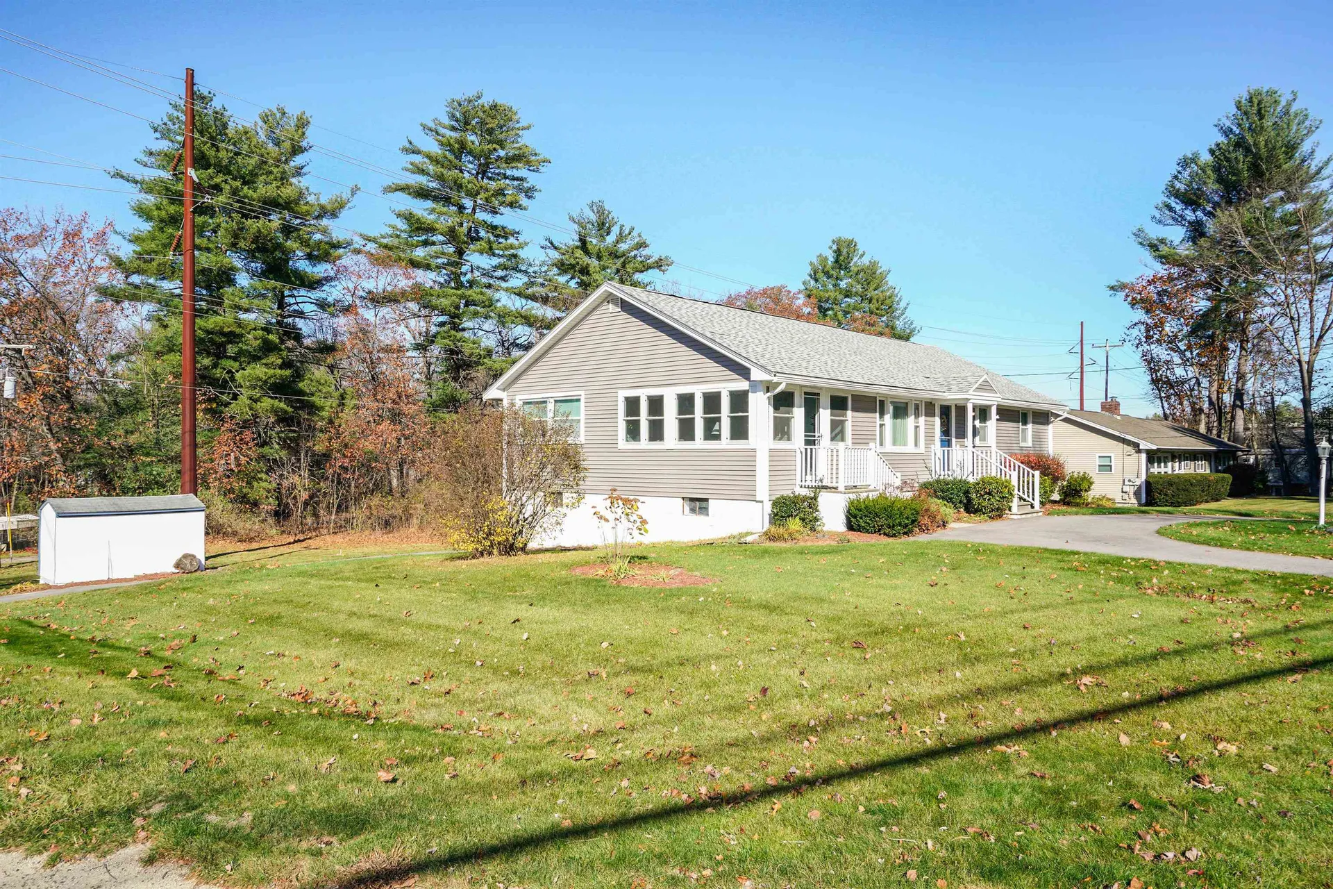 11 Winnhaven Drive Hudson NH 03051