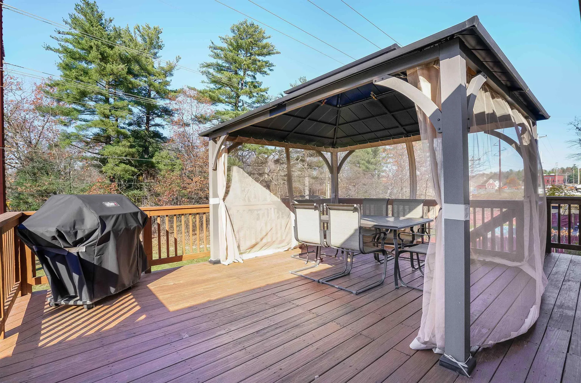 11 Winnhaven Drive Hudson NH 03051