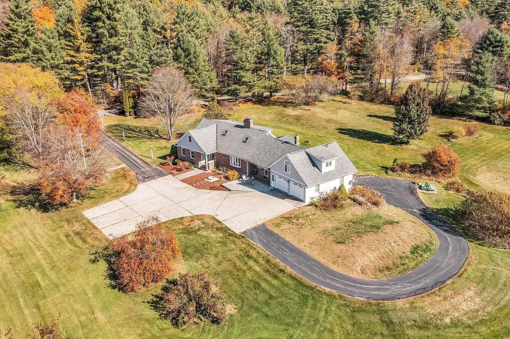 272 Swanzey Lake Road Swanzey NH 03446