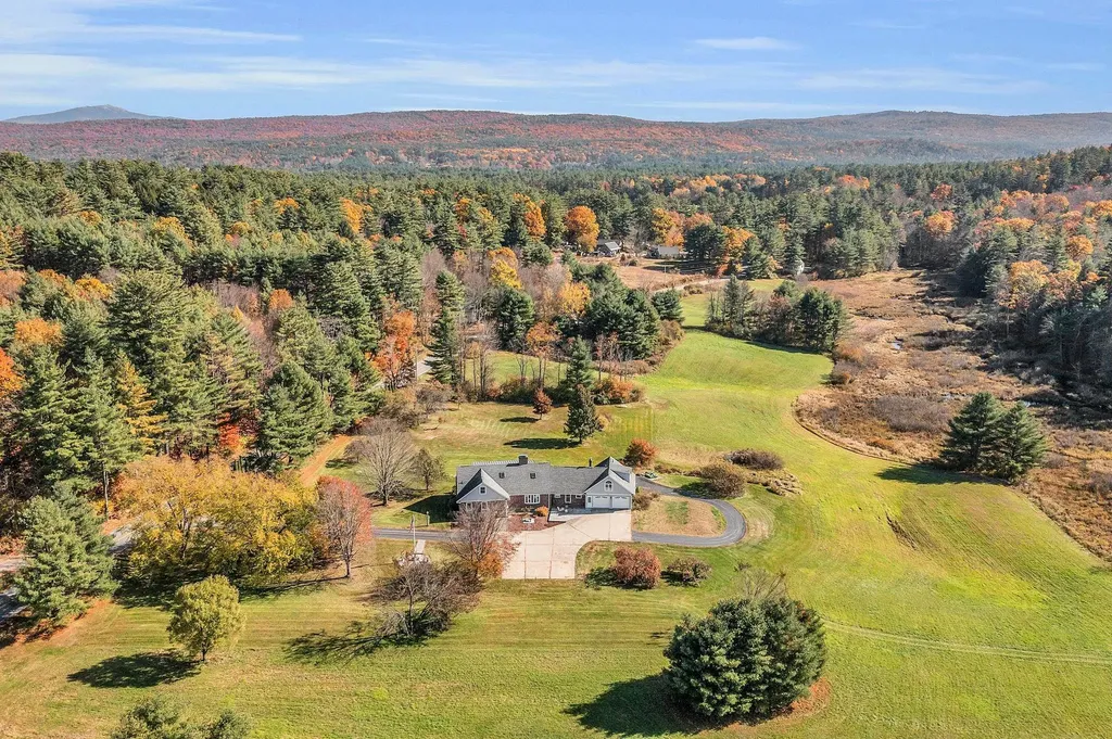 272 Swanzey Lake Road Swanzey NH 03446