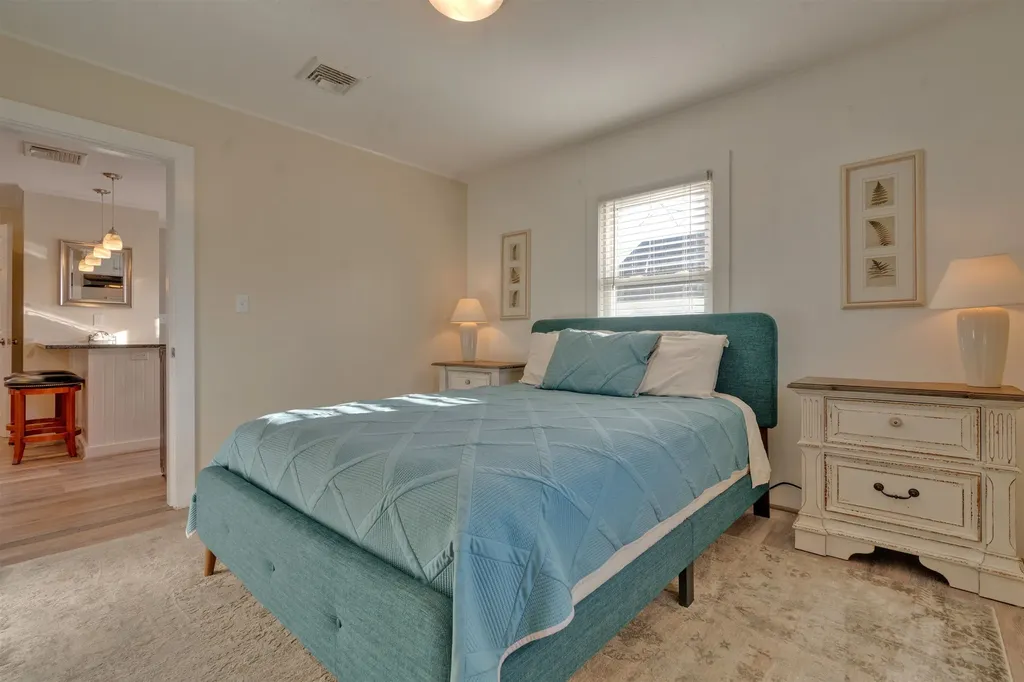 17 O Street Hampton NH 03842