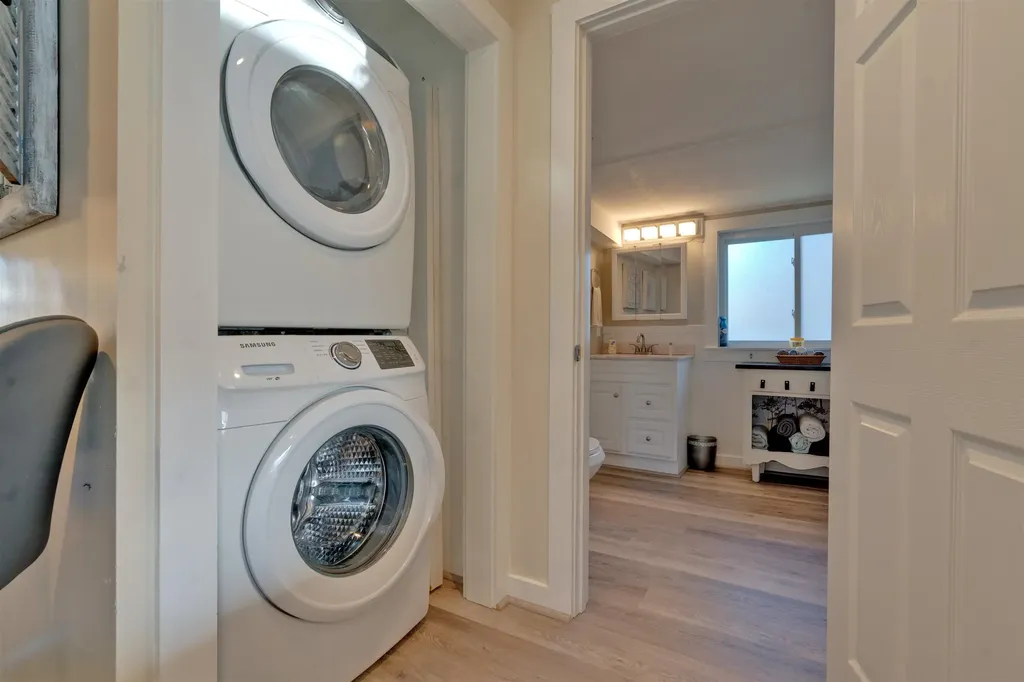 17 O Street Hampton NH 03842