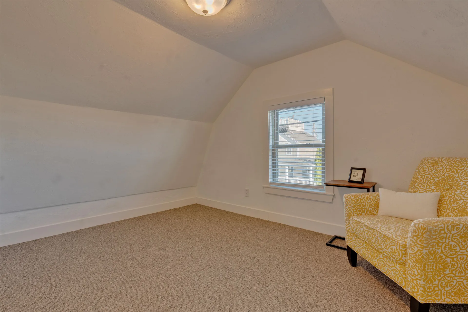 17 O Street Hampton NH 03842