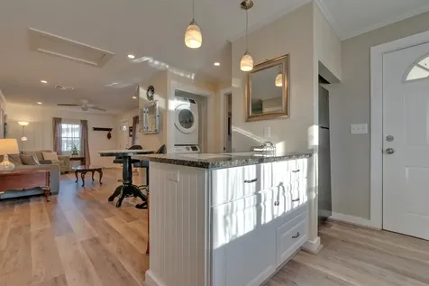 17 O Street Hampton NH 03842