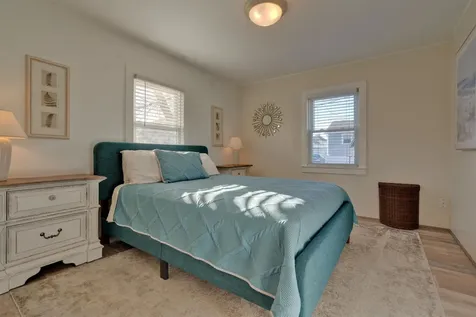 17 O Street Hampton NH 03842