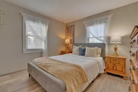 17 O Street Hampton NH 03842