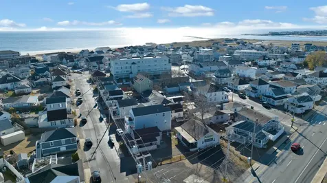 17 O Street Hampton NH 03842