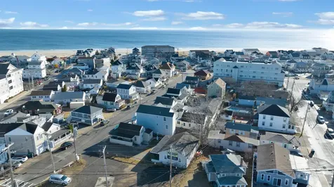 17 O Street Hampton NH 03842