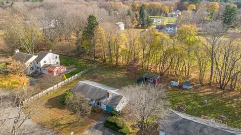 19 Grandview Terrace North Hampton NH 03862