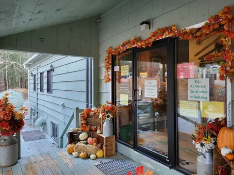 12 Seasons At Attitash Road Bartlett NH 03812