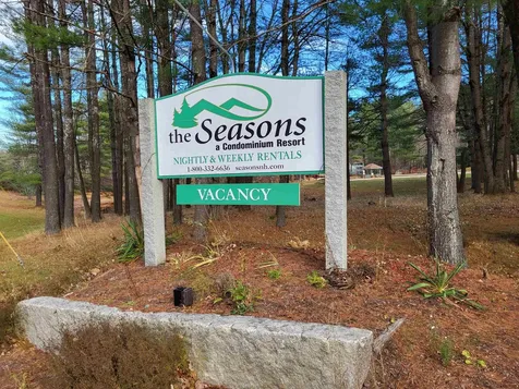 12 Seasons At Attitash Road Bartlett NH 03812