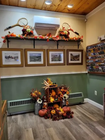 12 Seasons At Attitash Road Bartlett NH 03812