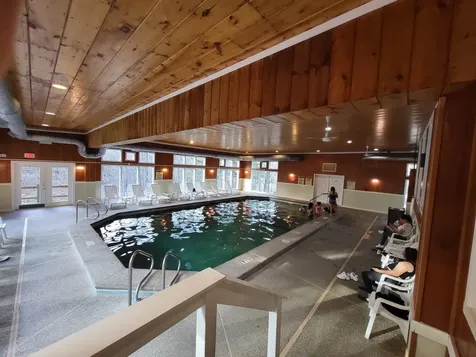 12 Seasons At Attitash Road Bartlett NH 03812