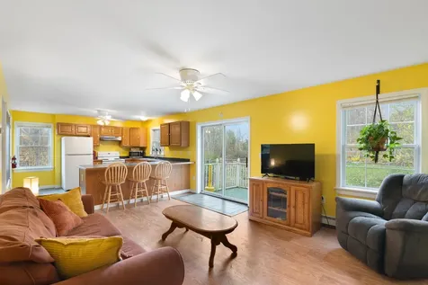 7 Hammond Road Charlestown NH 03603