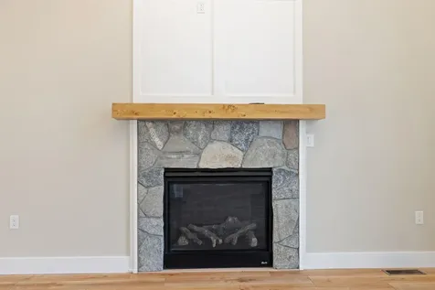 276 Sterling Drive Laconia NH 03246