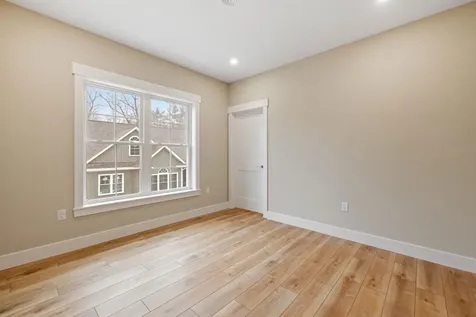 276 Sterling Drive Laconia NH 03246