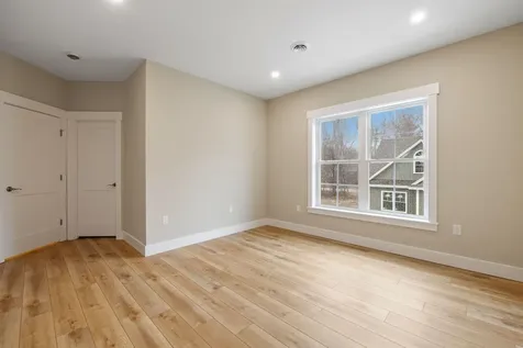 276 Sterling Drive Laconia NH 03246
