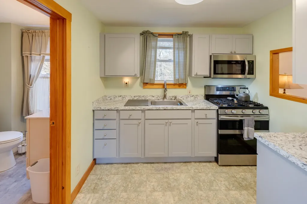 59 Parker Road Carroll NH 03598