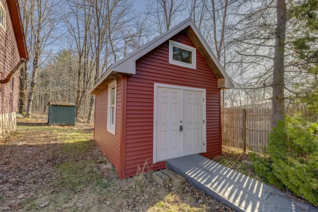 59 Parker Road Carroll NH 03598