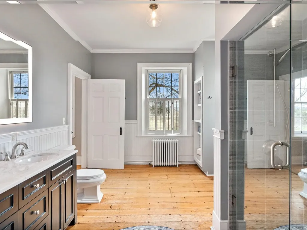 8053 Vt Route 125 Bridport VT 05734