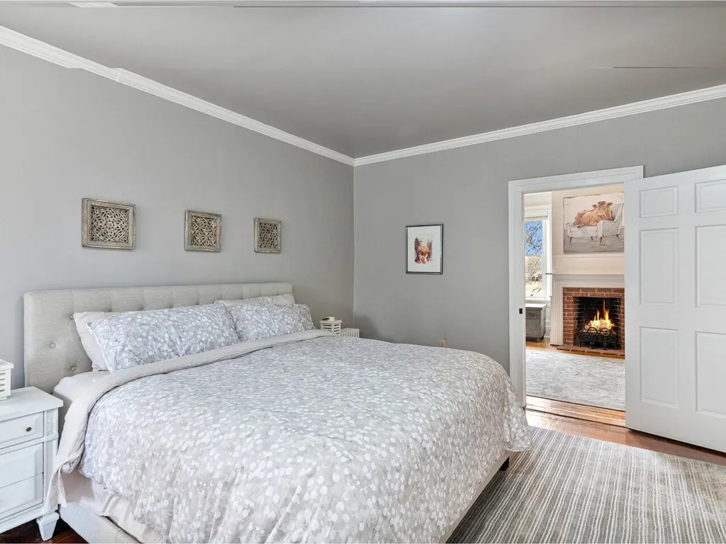 8053 Vt Route 125 Bridport VT 05734