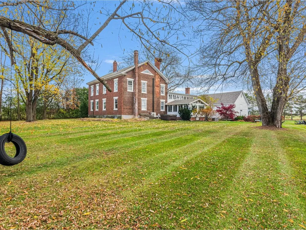 8053 Vt Route 125 Bridport VT 05734