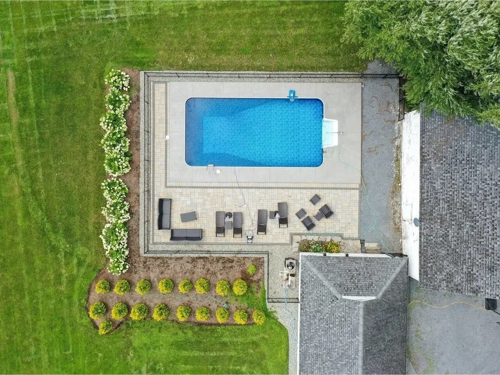 8053 Vt Route 125 Bridport VT 05734