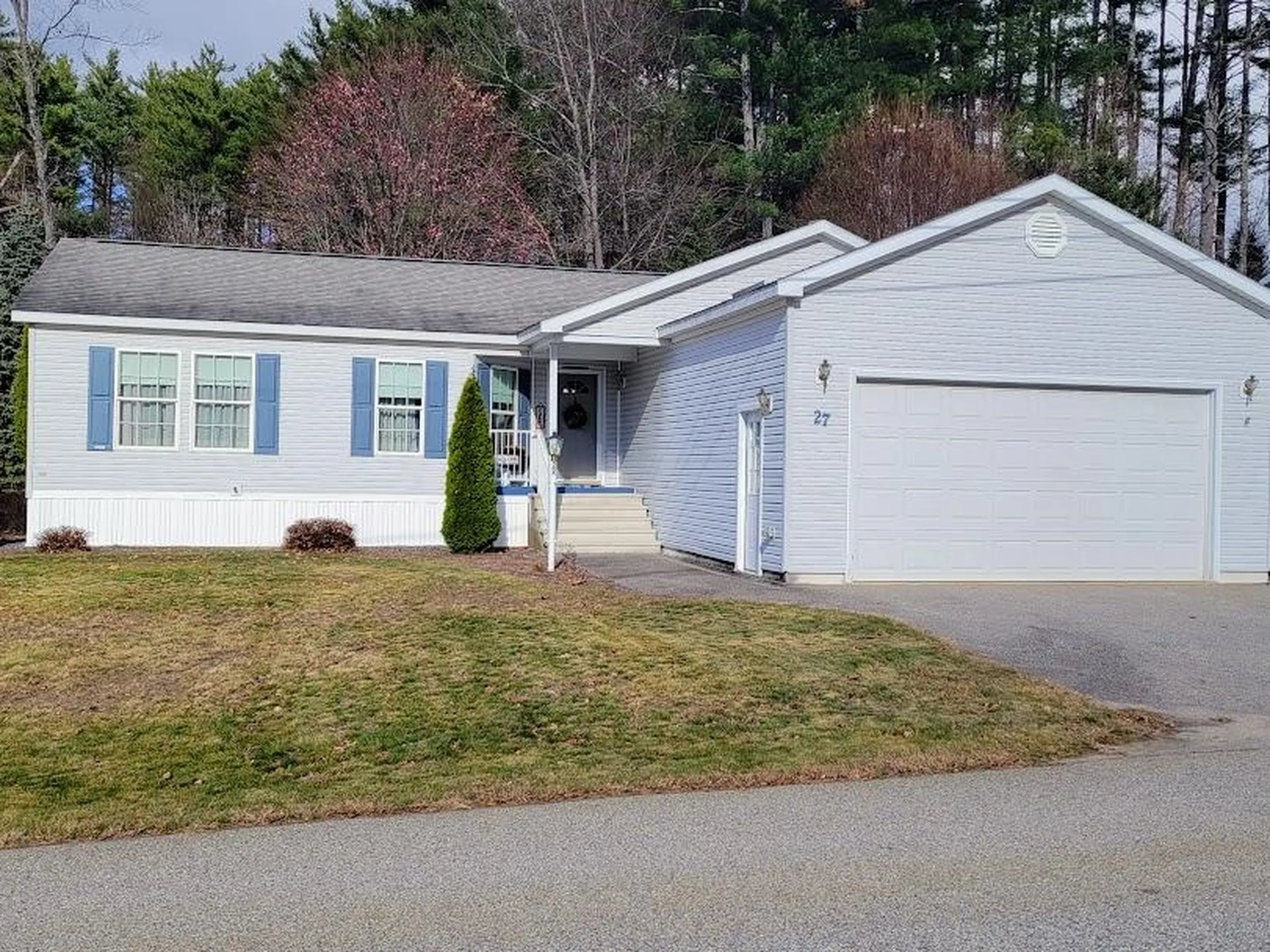 27 Northbrook Road Tilton NH 03276