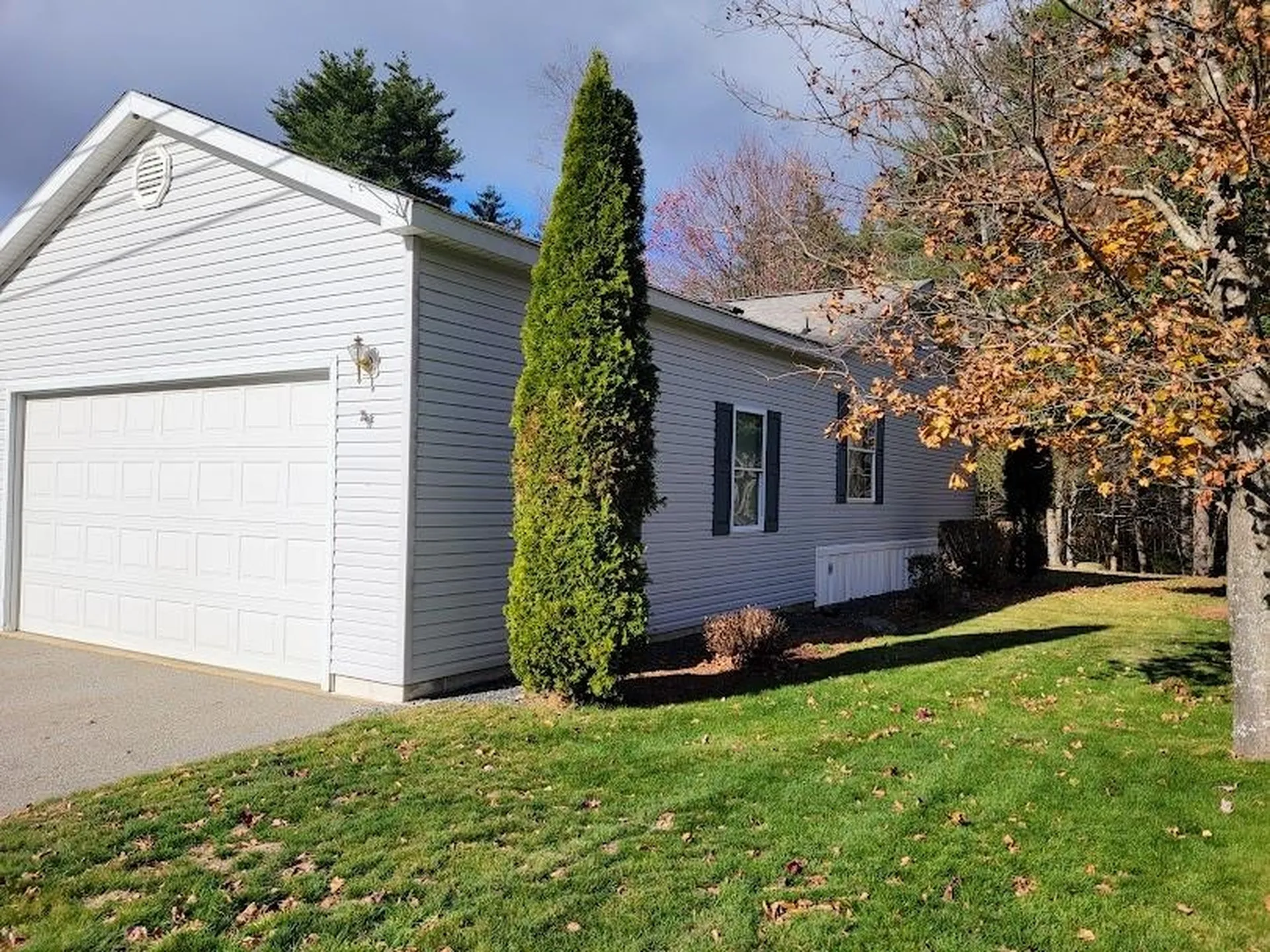 27 Northbrook Road Tilton NH 03276