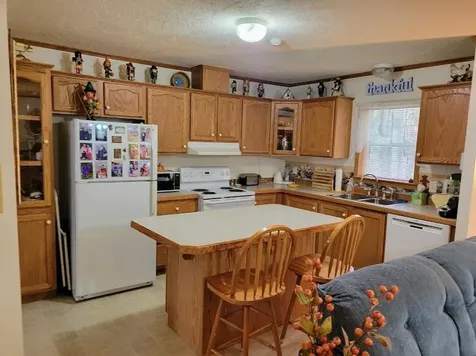 27 Northbrook Road Tilton NH 03276