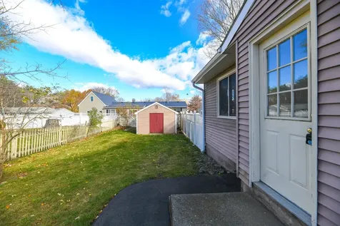 224 Ocean Road Portsmouth NH 03801