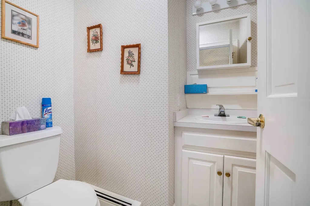 112 Mendums Landing Road Barrington NH 03825