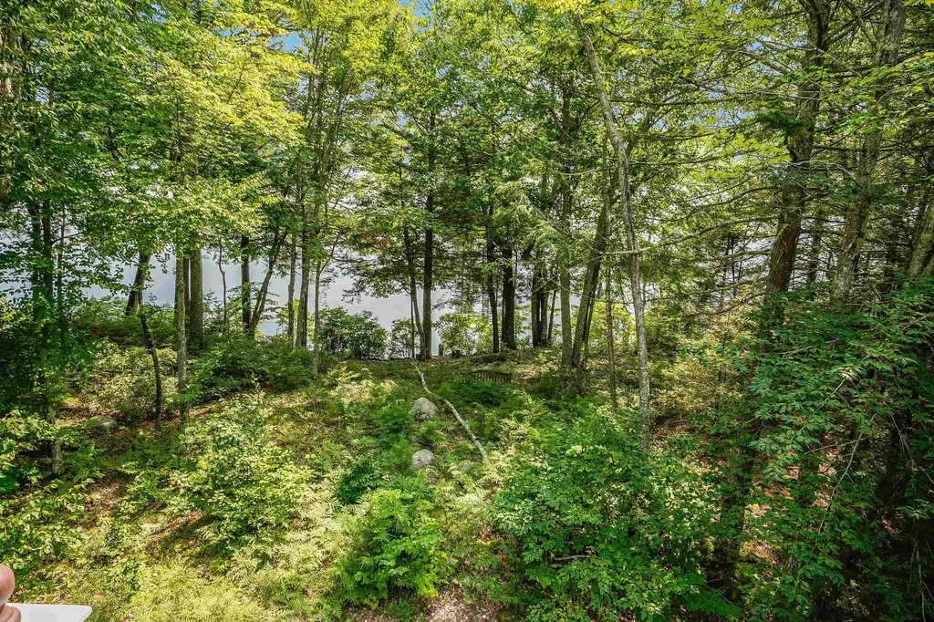 112 Mendums Landing Road Barrington NH 03825