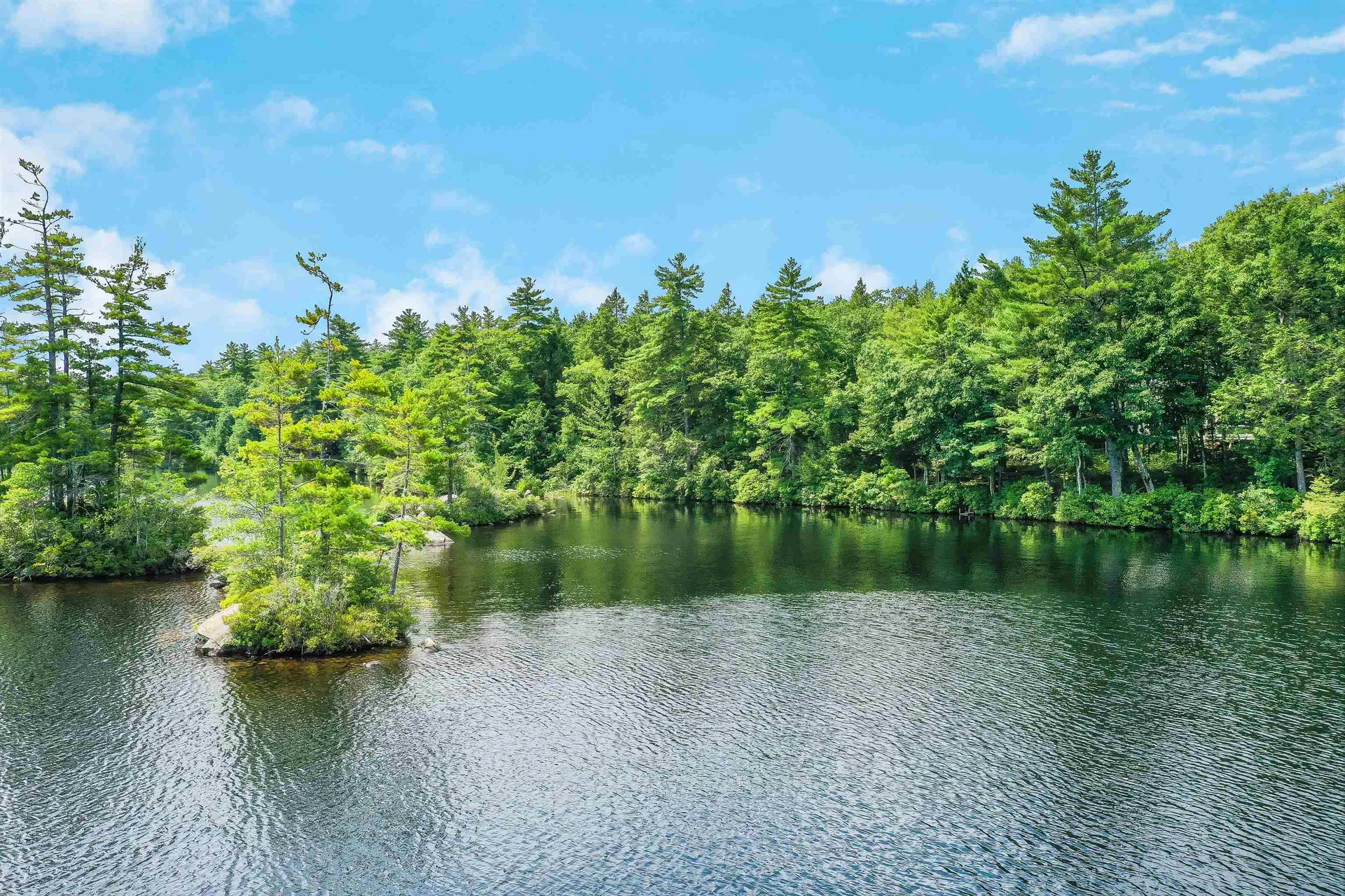 112 Mendums Landing Road Barrington NH 03825