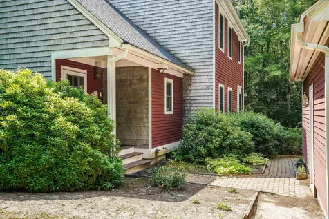 112 Mendums Landing Road Barrington NH 03825